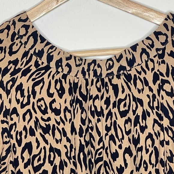 Anthropologie  Animal Print Midi Dress Short Sleeves‎  Women's Large - Picture 4 of 10
